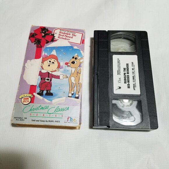 Rudolph The Red-Nosed Reindeer FHE Christmas Classics VHS Tape - Bundle & Save - Picture 1 of 2